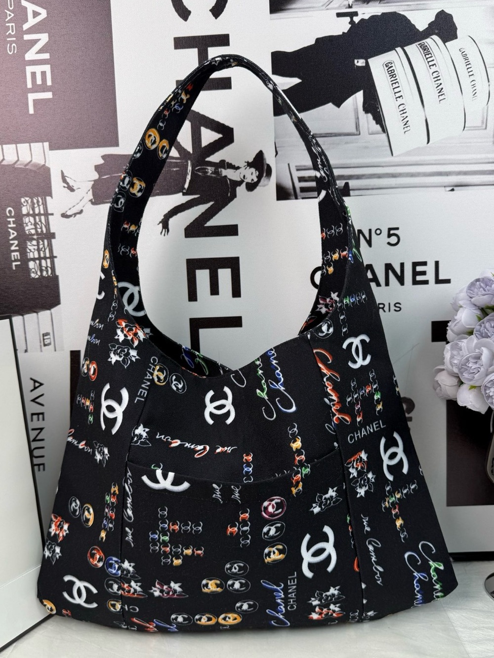GWP/ VIP large canvas tote bag New in box
